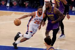 开云体育入口-尼克斯坐镇主场对决篮网，实力对比