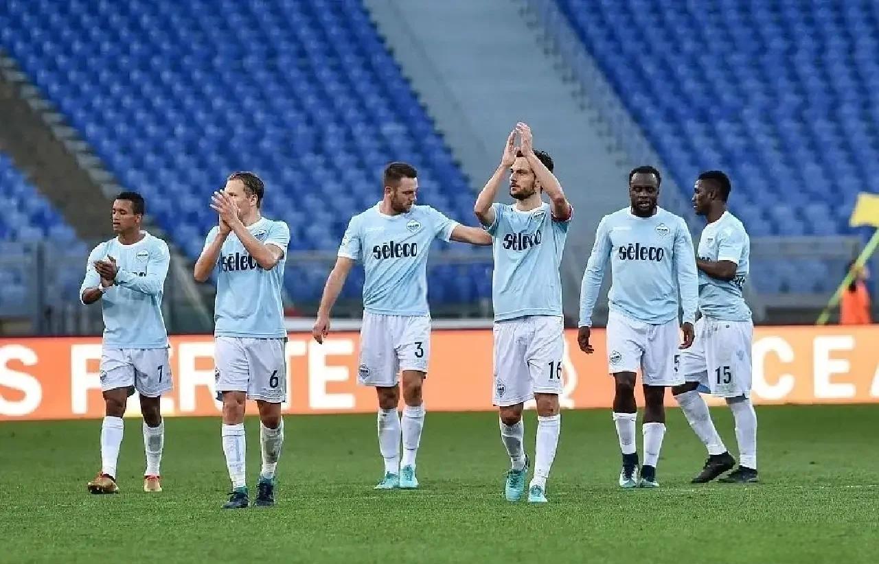 意甲焦点赛事：那不勒斯再续连胜传奇