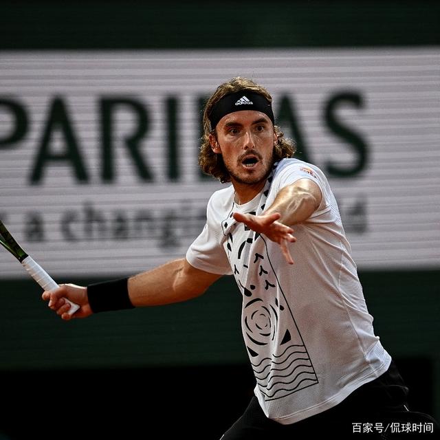 西班牙网球队完胜日本网球队，西西帕斯完成帽子戏法的简单介绍